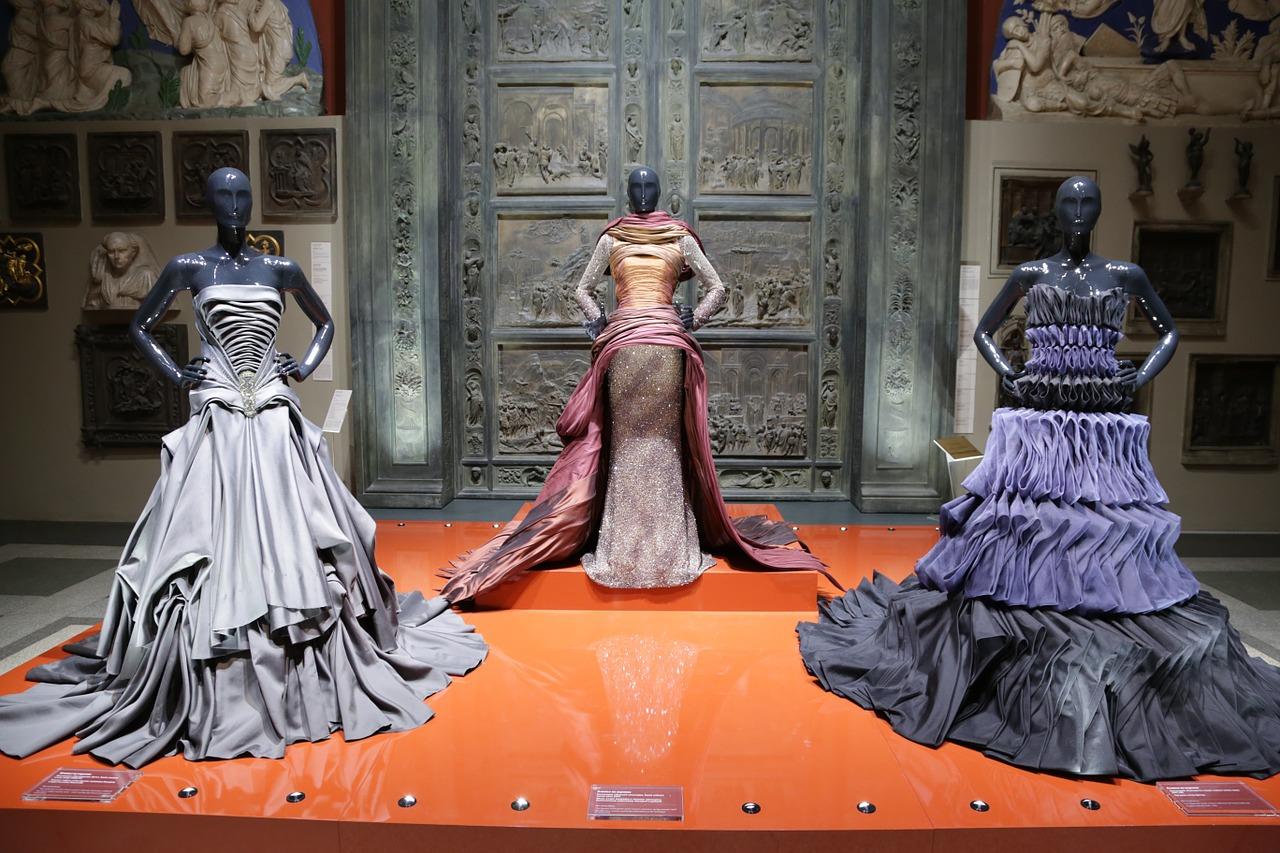 La Haute Couture dévoile les robes de soirée de la collection printemps/été 2017